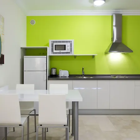 Aparthotel Kn Panorámica Costa Adeje (Tenerife)