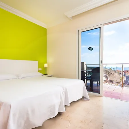 Kn Panoramica Hotel apartamentowy Costa Adeje (Tenerife)