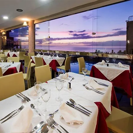 Kn Panoramica 3* アデヘ