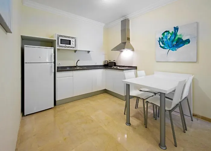 Kn Panorámica Apart-hotel Costa Adeje (Tenerife)